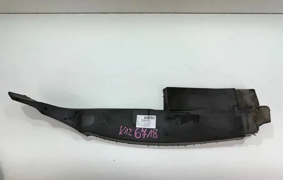Volkswagen PASSAT B8 Fender foam support/seal 3G0864235E