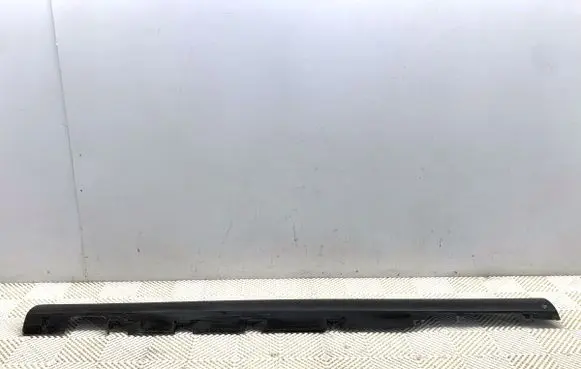 Audi A8 S8 D4 4H Front sill (body part) 4H0853855E
