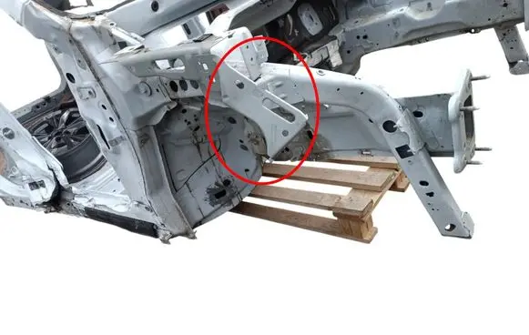 Ford Kuga III Front quarter panel 