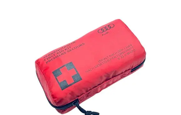 Audi A3 S3 8V First aid kit 8F0860282D 8W0860282F