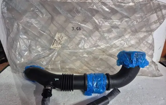 Citroen Jumper Air intake hose/pipe 1366233080 1367637080