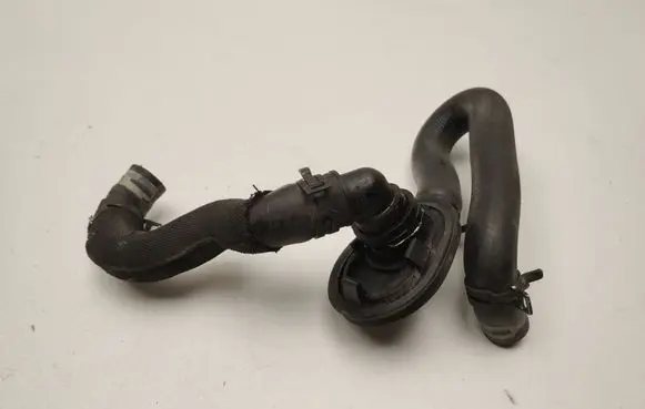 Mercedes-Benz C W204 Air intake hose/pipe A2048300196