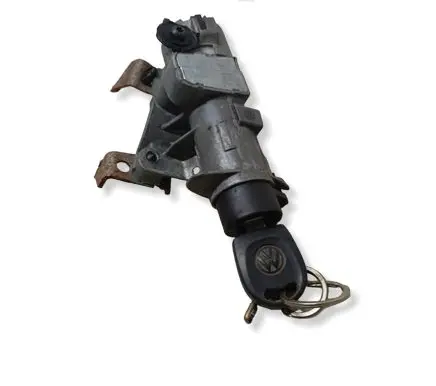 Volkswagen Golf IV Ignition lock 4B0905851C