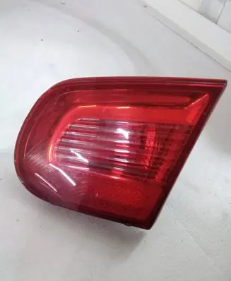 Volkswagen Eos Tailgate rear/tail lights 009247040028