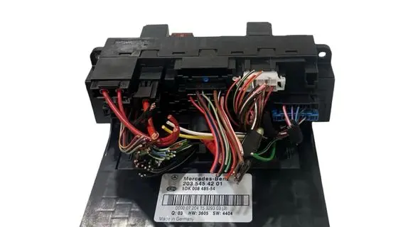 Mercedes-Benz C W203 Comfort/convenience module 2035454201 5DK00848554