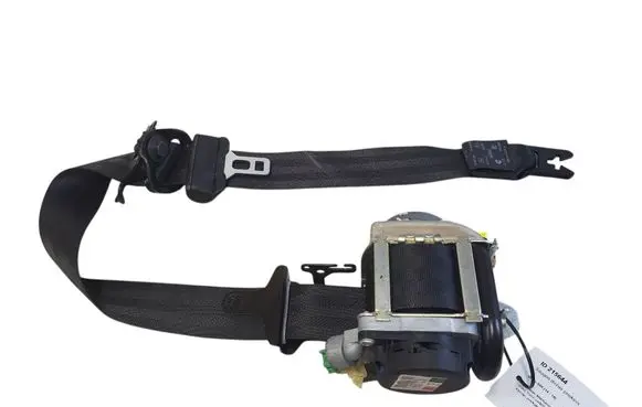 Volvo S60 Front seatbelt 616155700 P39818841