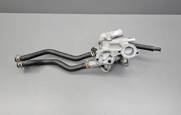 Peugeot 4007 Thermostat/thermostat housing 