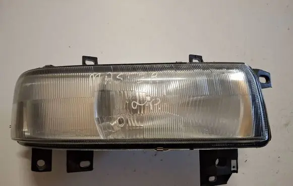 Renault Master II Headlight/headlamp 7701044520 27C8T1 7701044520F
