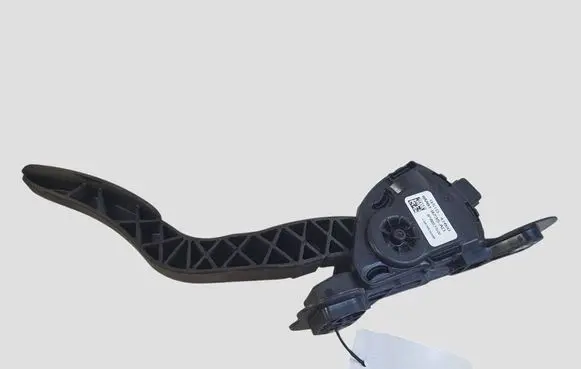 Mazda 6 Accelerator throttle pedal GS1D41600 9M819735AD