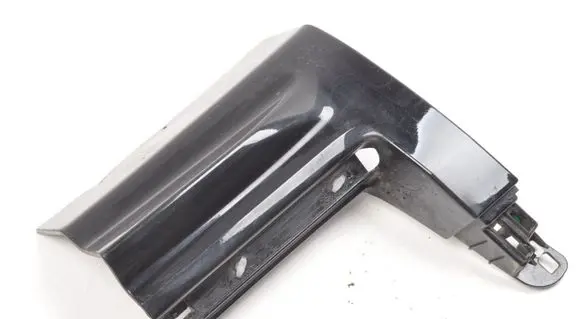 Volvo XC90 Foot area side trim 31672381