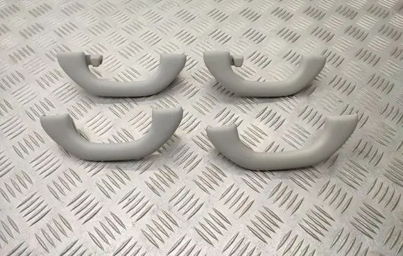 Volkswagen Golf V A set of handles for the ceiling 1K0857607H 1K0857607J