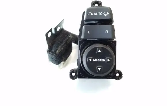 Hyundai Tucson TL Wing mirror switch 93573D3000