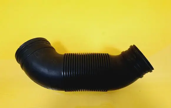 Ford Galaxy Air intake hose/pipe 7M3129627C