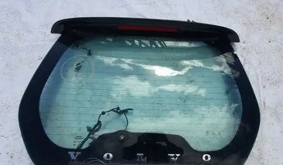 Volvo C30 Tailgate/trunk/boot lid juodas