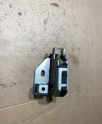 Mercedes-Benz Sprinter W906 Loading door lock A9067401235 9067401235