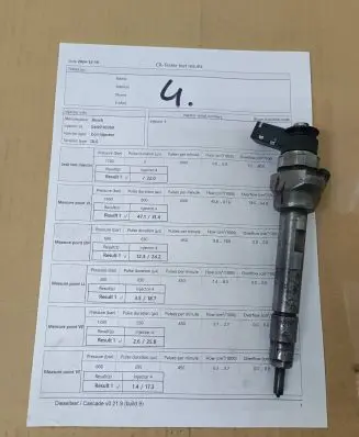 BMW 1 E81 E87 Fuel injector 0445110289