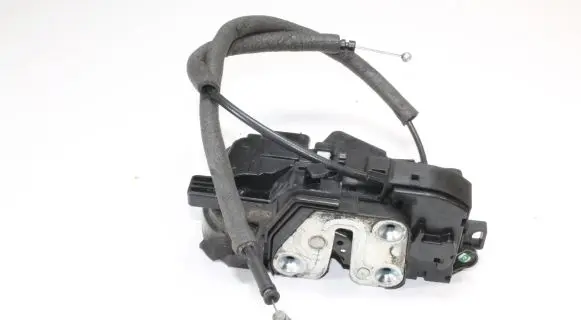 KIA Sportage Front door lock