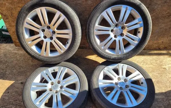 Opel Vectra C R17 alloy rim 5X110