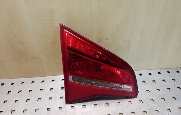 Opel Meriva B Tailgate rear/tail lights 13260838 0284500162