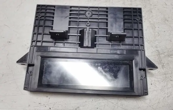 Volvo XC60 Screen/display/small screen 30772584 M8025100322 10W02E05