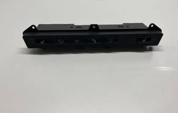 BMW X3 E83 Seat heating switch 61313427957