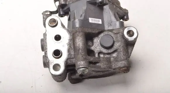 Volvo XC60 Oil pump 31325357
