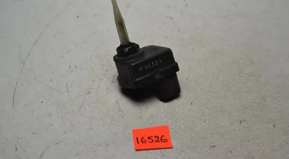 Toyota Avensis T220 Headlight level adjustment motor PBTGF10