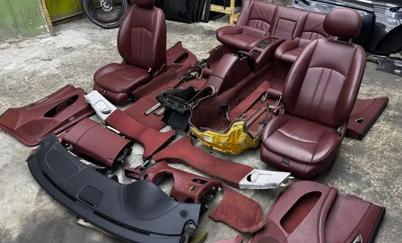 Mercedes-Benz CLS C219 Interior set 