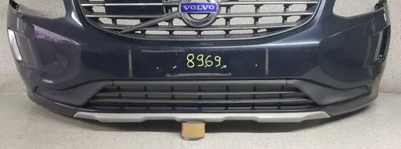 Volvo XC60 Front bumper 31323765