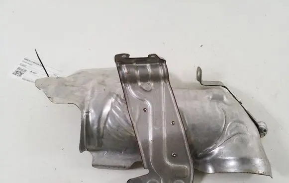 BMW X1 F48 F49 Other engine bay part 7618370