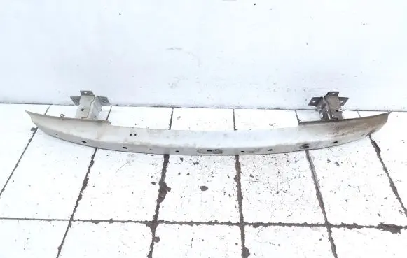 Opel Vivaro Front bumper cross member