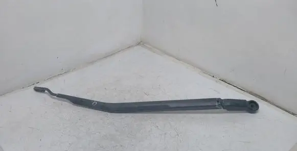 Nissan Primera Front wiper blade arm 80008637