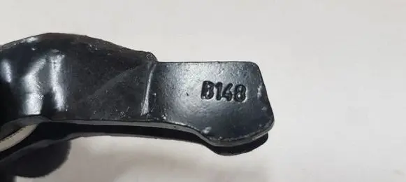 Opel Corsa E Fuel Injector clamp holder B148