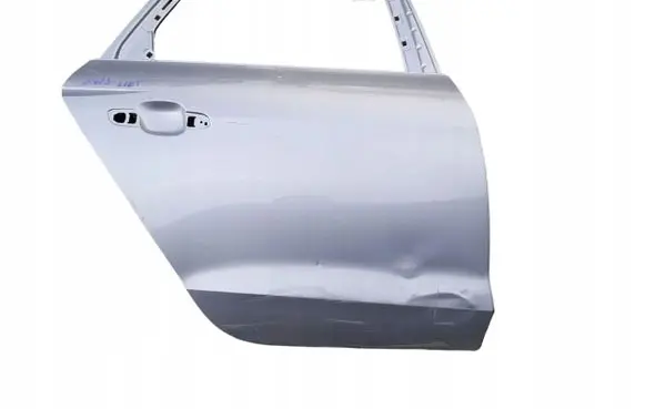 Audi A4 S4 B5 8D Front door 8W9