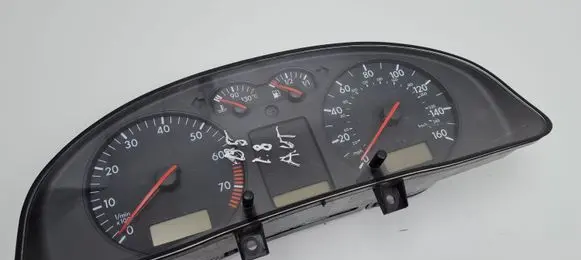 Volkswagen PASSAT B5 Speedometer (instrument cluster) 3B0919930T