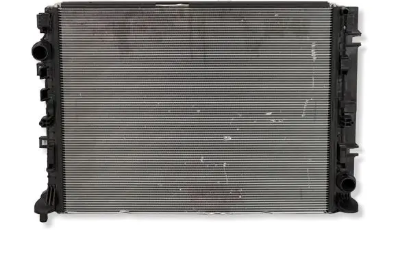 Mercedes-Benz C W205 Coolant radiator A0995000501