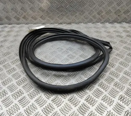 Toyota Yaris Cross Rubber seal front coupe door 67862K2010