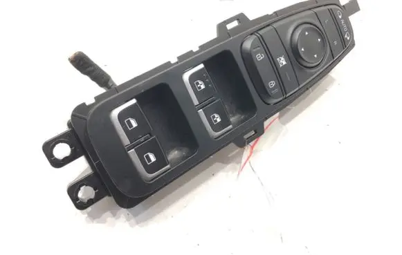 KIA Stinger Electric window control switch 93570J5000
