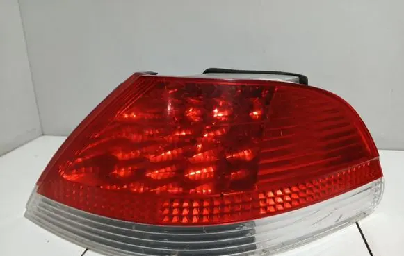 BMW 7 E65 E66 Rear/tail lights 155514