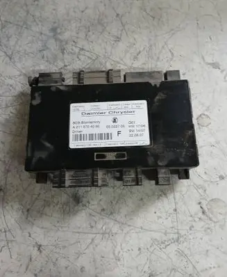 Mercedes-Benz CLS C219 Seat control module A2118704085 05022705