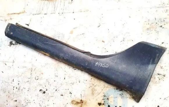Chrysler Pacifica Sill
