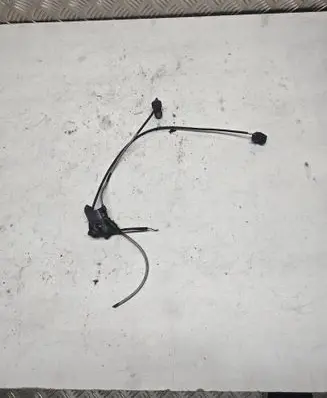 Toyota RAV 4 (XA40) ABS brake wheel speed sensor