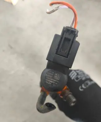 Nissan Qashqai Fuel injector H8200704191