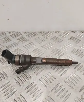 BMW 1 F20 F21 Fuel injector 0445110289 7798446 939