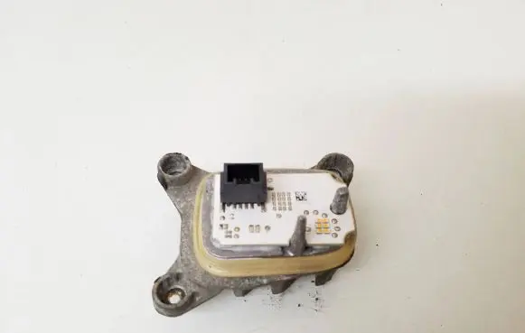 BMW X1 E84 LED ballast control module 90110328 210117 6223