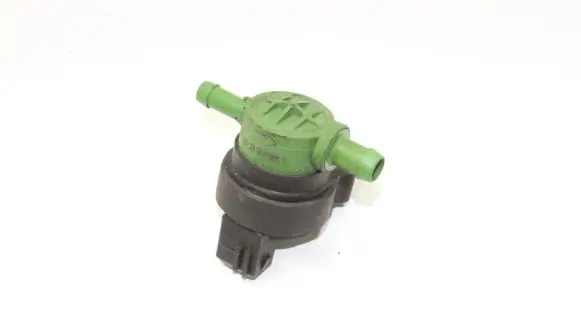 Mercedes-Benz SLK R171 Turbo solenoid valve A0004706593