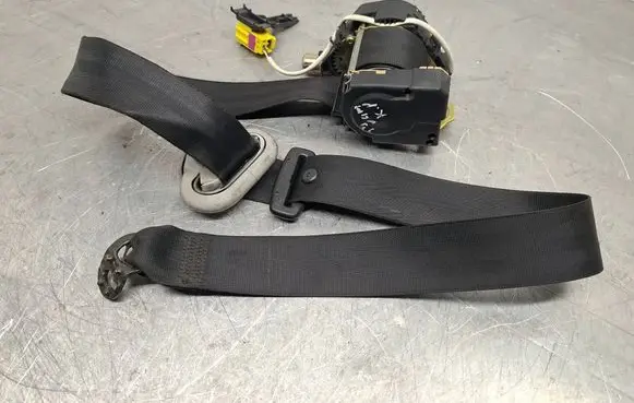 Volkswagen Transporter - Caravelle T5 Front seatbelt 7H0857805F 33053661