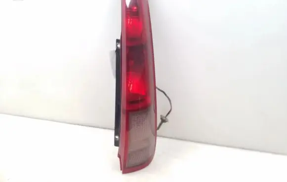 Nissan X-Trail T30 Rear/tail lights