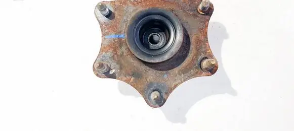 Honda CR-V Coil spring mount 