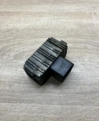 Opel Astra G Glow plug pre-heat relay 09132691 51299008